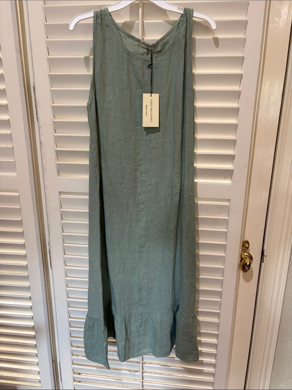 Terzo Millennio Sage Green Linen Dress. NWT Size Medium